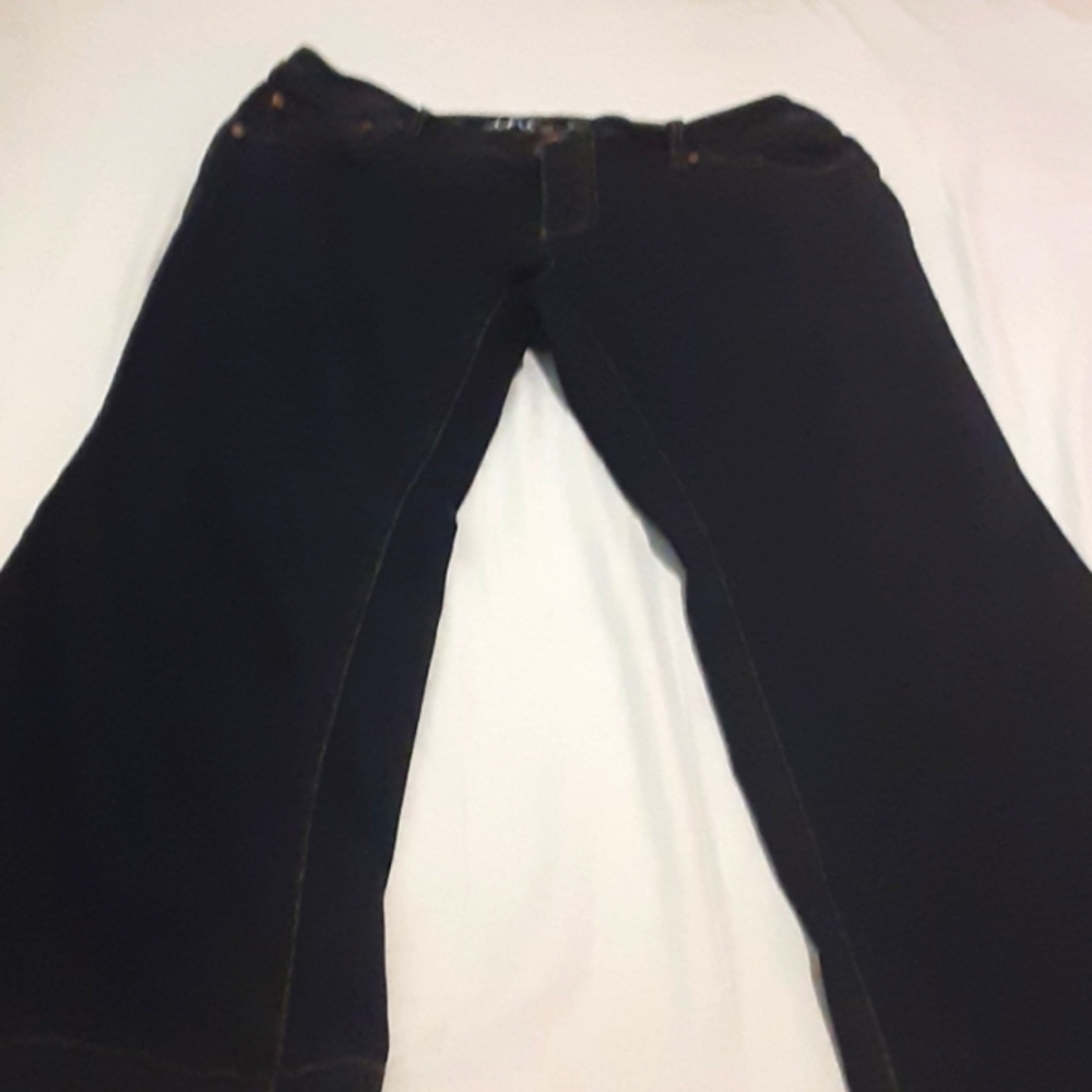 I.N.C. Womans Boot Leg Tummy Control. Dark Wash Jean's. Size 18 x 28.